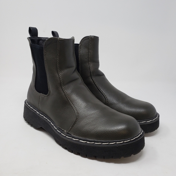 Sincerely Jules Vegan Leather Hippie Black Lug Sole Chelsea Boots Size 8.5 - Picture 1 of 8